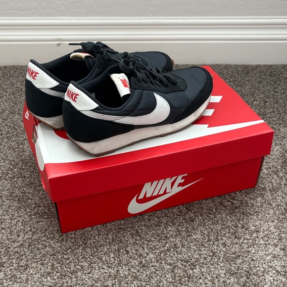 Nike daybreak - Picture 1 of 3